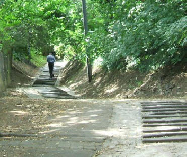 Urban hiking in een heuvelachtige stad: een extra uitdaging